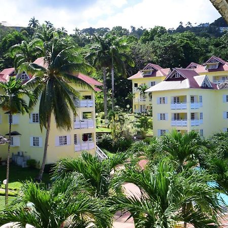 River Side Apt 9 @ Mystic Ridge. Ocho Rios Eksteriør bilde