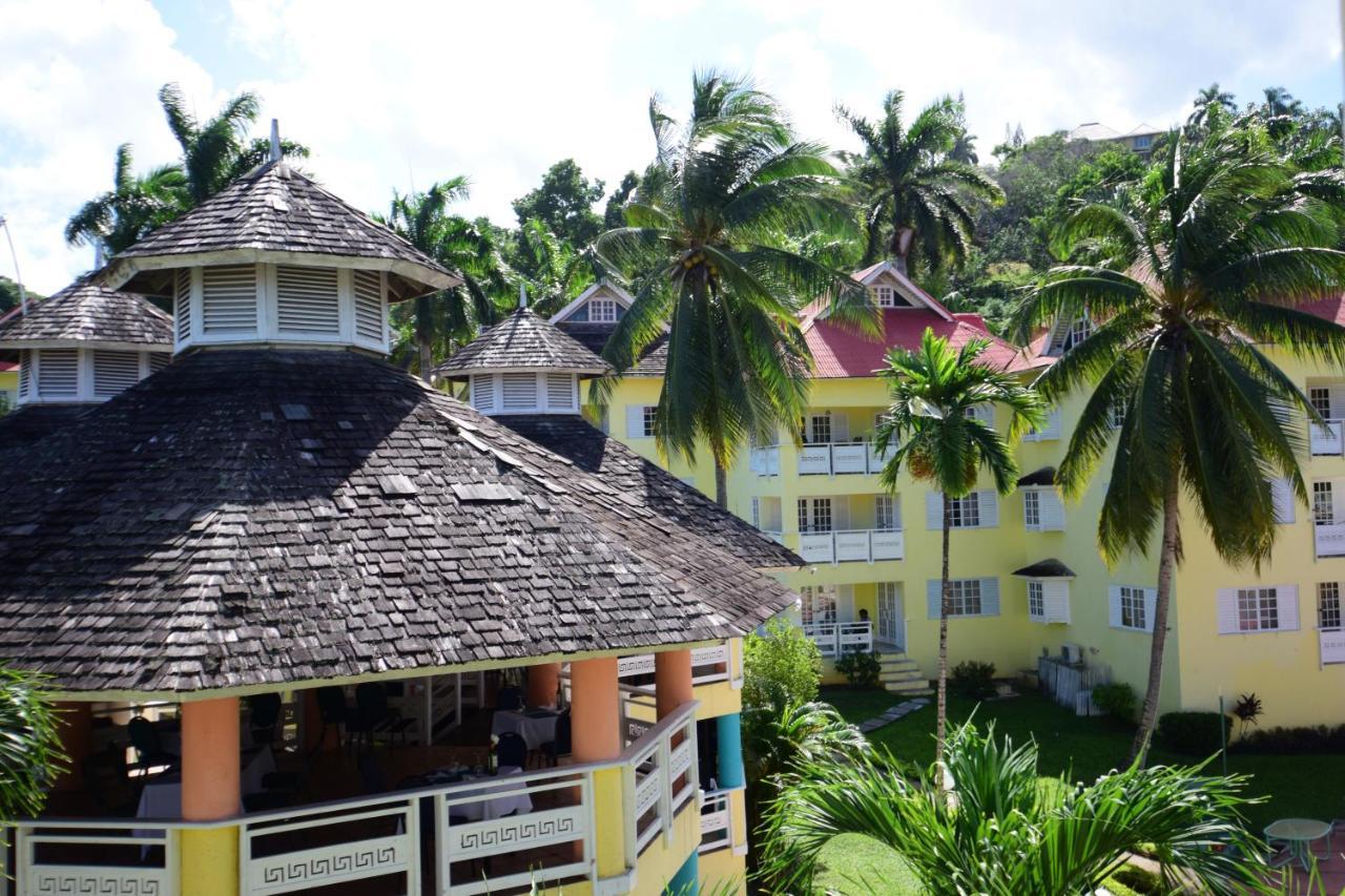 River Side Apt 9 @ Mystic Ridge. Ocho Rios Eksteriør bilde