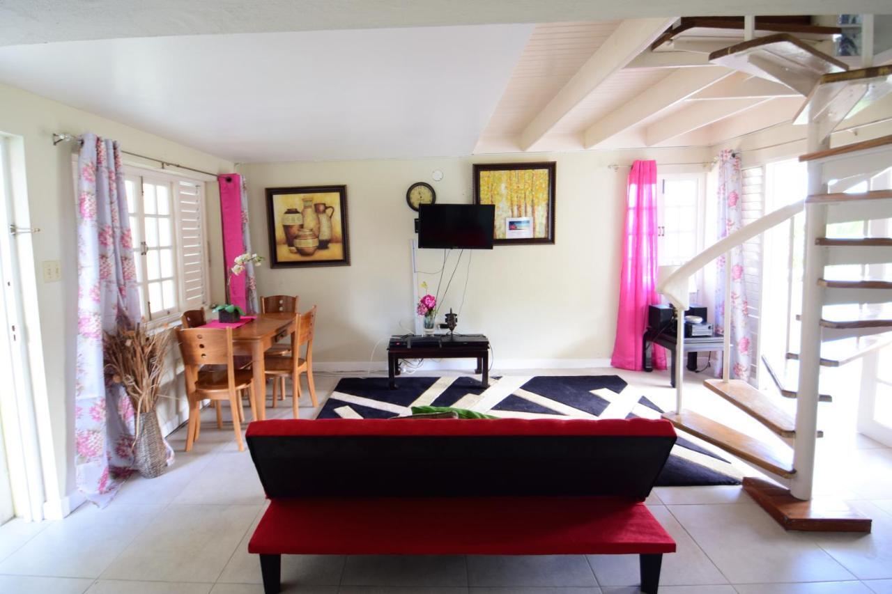 River Side Apt 9 @ Mystic Ridge. Ocho Rios Eksteriør bilde